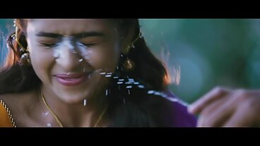 FamilyStrokes - styvpappa kryper på styvdotter (Hollie svenska tjejer porrfilm Mack) medan mamma är borta