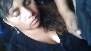 Syrran behöver svensk porr 2021 en kuk att leka med