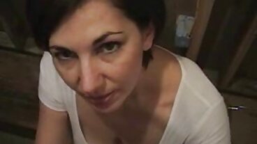 Lusty tjeckisk brud gratis porrfilm svensk knullar på en porrcasting