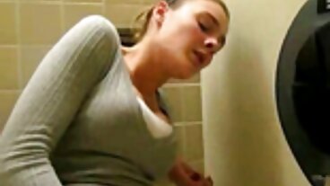 Hot Pale Beauty Hazel Moore går POV bastu porr Interracial!