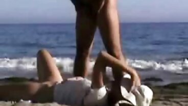 PAIGE ASHLEY - Att äta fitta för Antonia Deona är som en galning porrfilm med svenskt tal