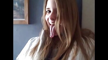 Cockhungry Cutiepie gratis amatör porr Cums från Dildo & Dick